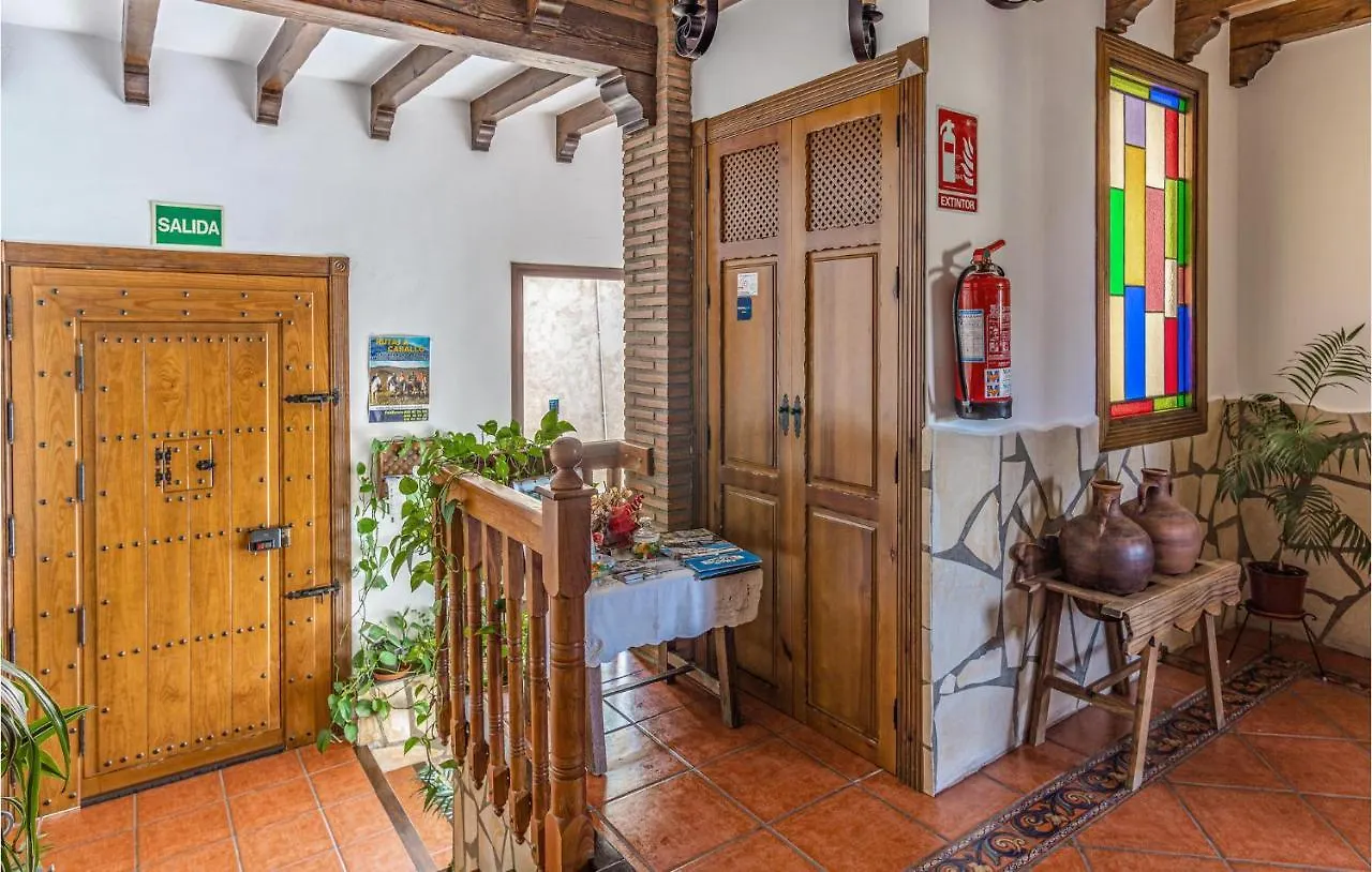 1 Bedroom Awesome Home In Mecina Bombaron Holiday home